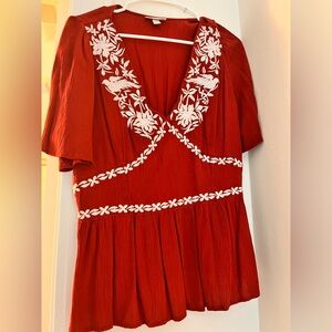 Knox rose top from target